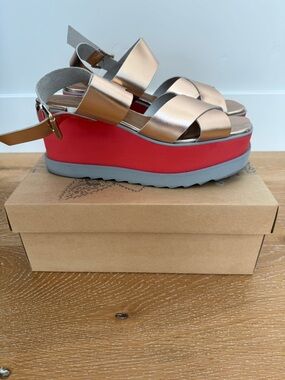 Free People Rose Metallic Platform Kate Wedge with Red Midsole -US 10